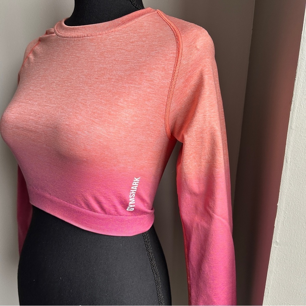 *GYMSHARK* Women's Pink Ombre Crop Top Size Small